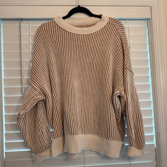 Aerie Beyond Chenille Cream and Tan Knit Sweater (Size: M) - Picture 2 of 4